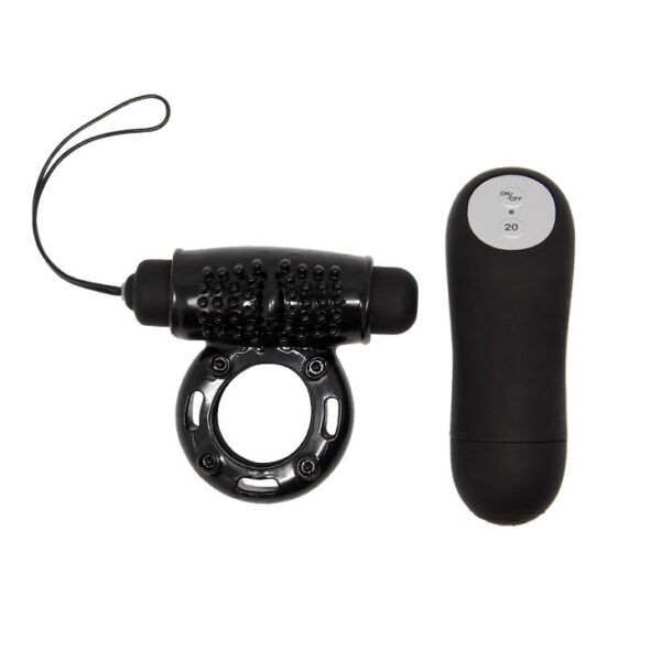 Imagen del artículo erótico BAILE - ANILLO CONTROL REMOTO NEGRO 20V de BAILE FOR HIM en la sección JUGUETES BIENESTAR |Juguetes para Hombres|Accesorios para el pene|Anillos Pene|Anillos con Vibración de Millenial Sexshop.