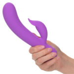 CALEXOTICS - FIRST TIME VIBRADOR COMPLACIENTE RECARGABLE MORADO - Imagen 6