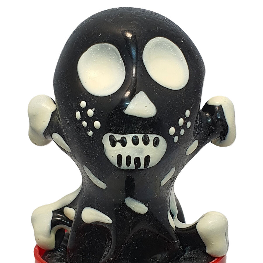 Imagen del artículo erótico CONDOMERIE - PRESERVATIVO DECORATIVO PINTADO A MANO CALAVERA NEGRA MODELO 2 de CONDOMERIE en la sección PRESERVATIVOS |Preservativos Divertidos de Millenial Sexshop.