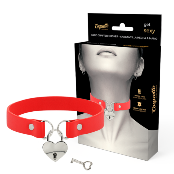 Imagen del artículo erótico COQUETTE CHIC DESIRE - COLLAR CUERO VEGANO ROJO ACCESORIO CORAZÓN CON LLAVE de COQUETTE ACCESSORIES en la sección BDSM & BONDAGE |Bondage|Collares de Millenial Sexshop.