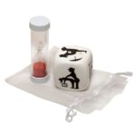 Imagen del artículo erótico DIABLO PICANTE - DADO DE POSTURAS CON RELOJ DE ARENA de DIABLO PICANTE en la sección JUEGOS |Juego de Dados de Millenial Sexshop.