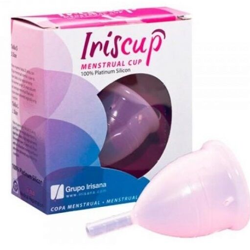 Imagen del artículo erótico IRISCUP - COPA MESTRUAL ROSA PEQUEÑA + BOLSA ESTERILIZADORA GRATIS de IRISCUP en la sección DROGUERÍA |Copas vaginales de Millenial Sexshop.