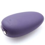 Imagen del artículo erótico JE JOUE - MASAJEADOR MIMI SOFT MORADO de JE JOUE en la sección JUGUETES BIENESTAR |Juguetes para Mujeres|Estimuladores|Masajeadores de Millenial Sexshop.
