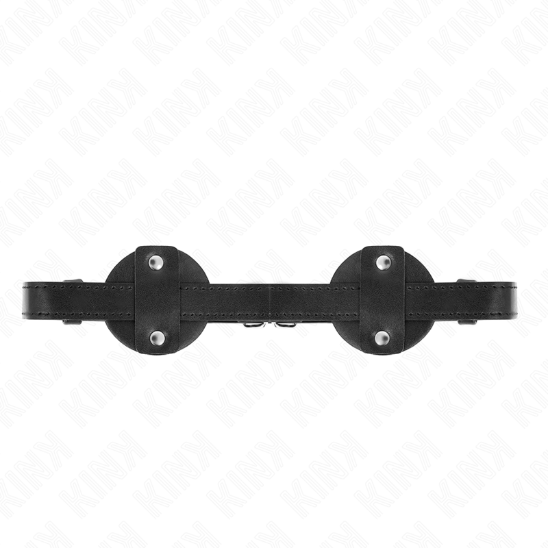 Imagen del artículo erótico KINK - CUBIERTA REDONDA PARA VENDAR LOS OJOS 5.9 CM AJUSTABLE 40.5-67 CM de KINK MASKED ALLURE en la sección BDSM & BONDAGE |Bondage|Antifaces de Millenial Sexshop.