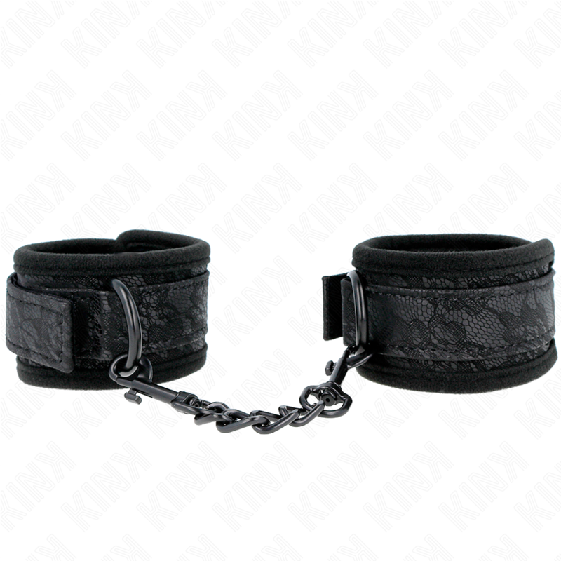 Imagen del artículo erótico KINK - MUÑEQUERAS DE ENCAJE Y NEOPRENO AJUSTABLE NEGRO 20-29 CM X 5 CM de KINK WRIST RESTRAINT en la sección BDSM & BONDAGE |Bondage|Esposas de fijación de Millenial Sexshop.
