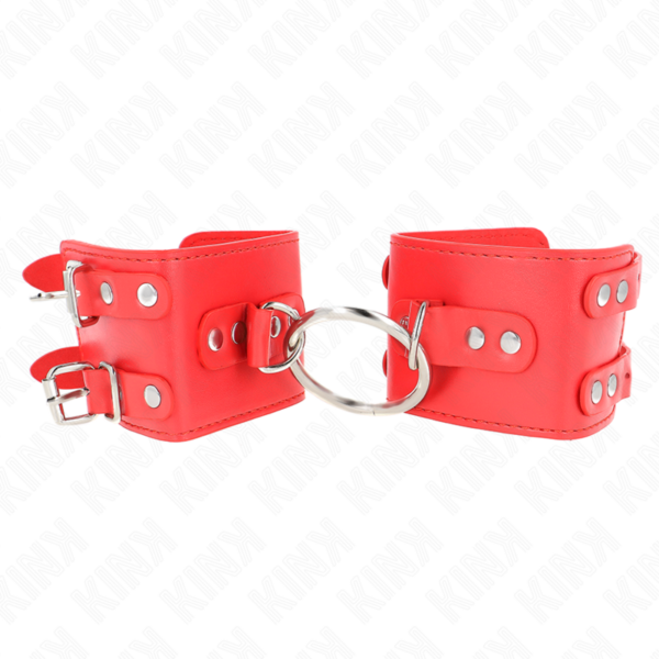 Imagen del artículo erótico KINK - MUÑEQUERAS FIJAS CON ANILLA Y TACHUELAS ROJO AJUSTABLE 17-22 CM X 6.5 CM de KINK WRIST RESTRAINT en la sección BDSM & BONDAGE |Bondage|Esposas de fijación de Millenial Sexshop.