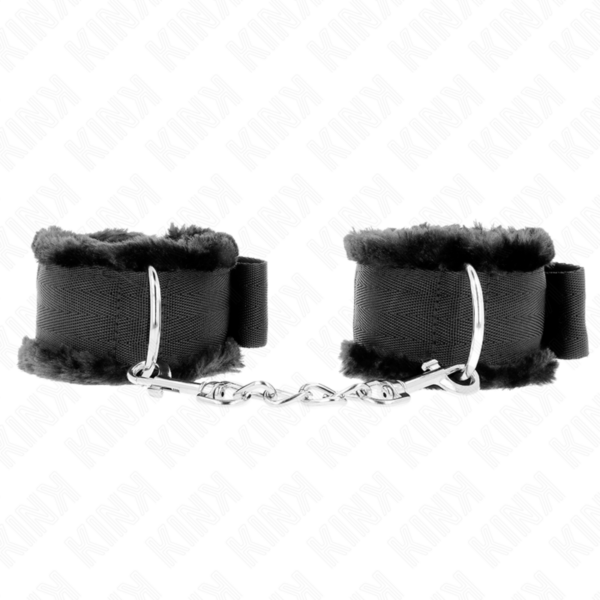 Imagen del artículo erótico KINK - MUÑEQUERAS FORRADA NEGRO AJUSTABLE 17-31 CM X 7 CM de KINK WRIST RESTRAINT en la sección BDSM & BONDAGE |Bondage|Esposas de fijación de Millenial Sexshop.