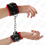 Imagen del artículo erótico KINK - MUÑEQUERAS FORRADAS CON AGUJEROS CUADRADOS ROJO Y CORREA NEGRO AJUSTABLE 17-29 CM X 6 CM de KINK WRIST RESTRAINT en la sección BDSM & BONDAGE |Bondage|Esposas de fijación de Millenial Sexshop.