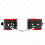 Imagen del artículo erótico KINK - MUÑEQUERAS FORRADAS PREMIUM ROJO CON CORREA NEGRO AJUSTABLE 17-29 CM X 6 CM de KINK WRIST RESTRAINT en la sección BDSM & BONDAGE |Bondage|Esposas de fijación de Millenial Sexshop.