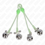 Imagen del artículo erótico KINK - PINZAS PARA PEZONES LUMINOSAS FORMA CALABERA CON CASCABEL SONORO AJUSTABLE VERDE / PLATEADO de KINK NIPPLE GRIP en la sección BDSM & BONDAGE |Artículos BDSM|Pinzas Pezones BDSM de Millenial Sexshop.