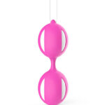 Imagen del artículo erótico OHMAMA - BOLAS CUBIERTA DE SILICONA 70 GR de OHMAMA STIMULATING en la sección JUGUETES BIENESTAR |Juguetes para Mujeres|Bolas Chinas|Bolas Basicas de Millenial Sexshop.