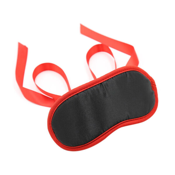 Imagen del artículo erótico OHMAMA - FETISH NEGRO BORDES ROJOS de OHMAMA MASKS en la sección BDSM & BONDAGE |Bondage|Antifaces de Millenial Sexshop.