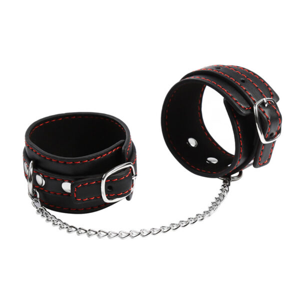 Imagen del artículo erótico OHMAMA FETISH - RESTRICCIONES MUÑECAS SIMPLICITY de OHMAMA FETISH en la sección BDSM & BONDAGE |Bondage|Esposas de Millenial Sexshop.