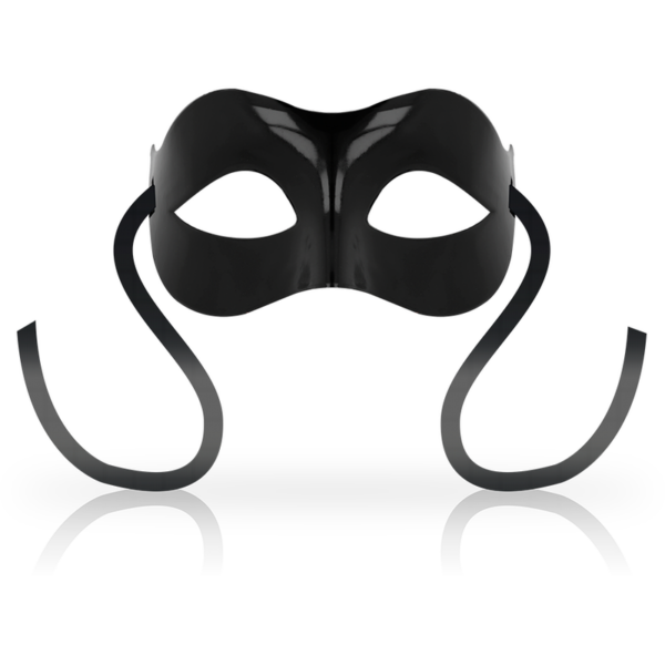 Imagen del artículo erótico OHMAMA - MASKS ANTIFAZ OPACO NEGRO CLASSIC de OHMAMA MASKS en la sección BDSM & BONDAGE |Bondage|Máscaras Venecianas de Millenial Sexshop.