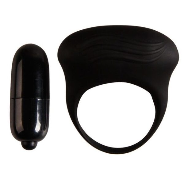 Imagen del artículo erótico PRETTY LOVE - BERTRAM ANILLO VIBRADOR NEGRO de PRETTY LOVE MALE en la sección JUGUETES BIENESTAR |Juguetes para Hombres|Accesorios para el pene|Anillos Pene|Anillos con Vibración de Millenial Sexshop.