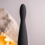 ROCKS- OFF - PETITE SENSATIONS TEAZER PLUG ANAL VIBRADOR NEGRO - Imagen 2