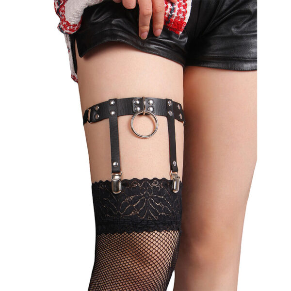 Imagen del artículo erótico SUBBLIME - 953744 LIGA PUNK DE CUERO AJUSTABLE NEGRO TALLA ÚNICA de SUBBLIME FETISH en la sección BDSM & BONDAGE |Artículos BDSM|Moda BDSM de Millenial Sexshop.