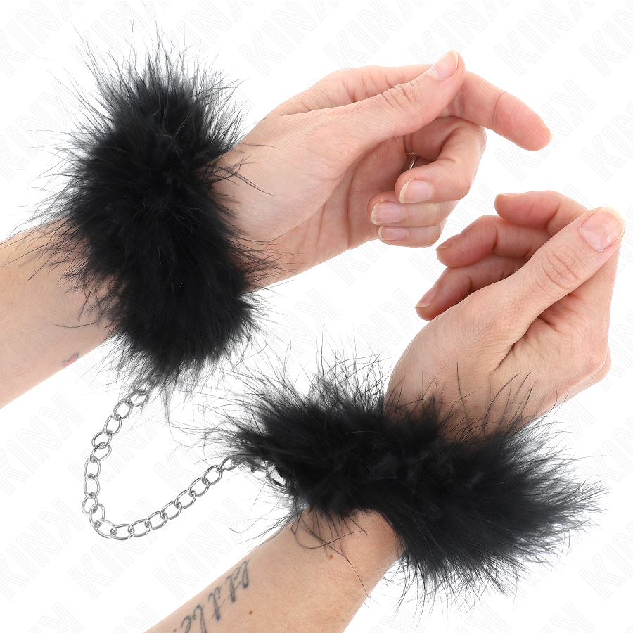 Imagen del artículo erótico KINK - MINI ESPOSAS DE PLUMAS de KINK WRIST RESTRAINT en la sección BDSM & BONDAGE |Bondage|Esposas de Millenial Sexshop.