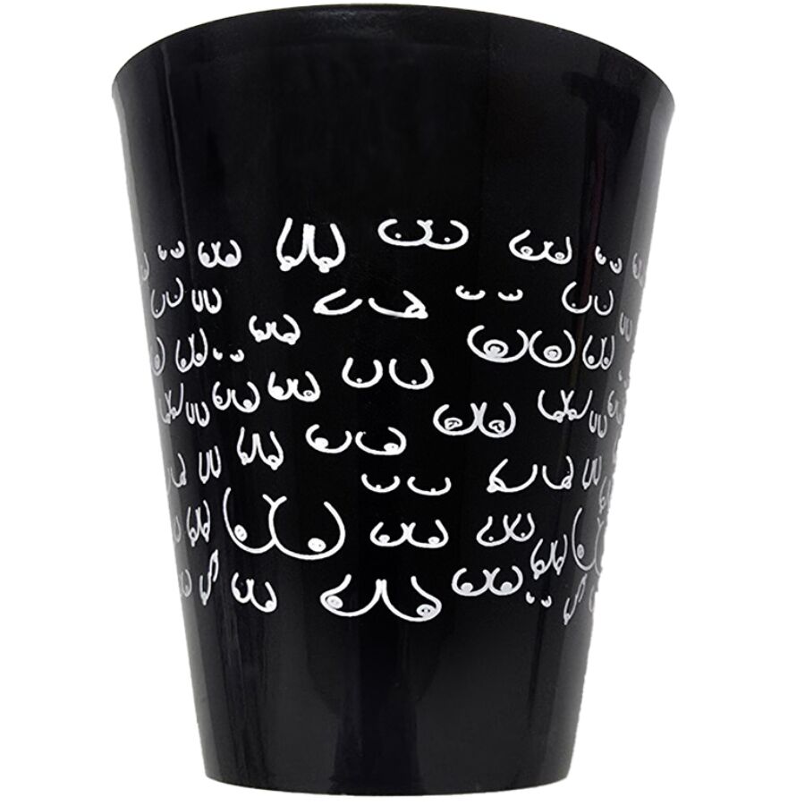 DIABLO PICANTE - VASO NEGRO 500 ML CON TETAS BLANCAS-MillenialSexshop-DIABLO PICANTE Imagen del artículo erótico DIABLO PICANTE - VASO NEGRO 500 ML CON TETAS BLANCAS de DIABLO PICANTE en la sección ARTÍCULOS VARIOS|Artículos divertidos|Juegos Despedidas de Millenial Sexshop.